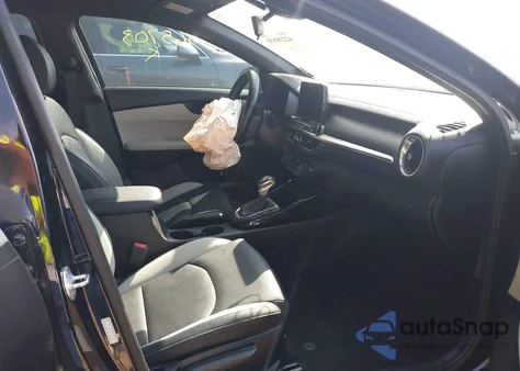 2020 Kia Forte Ex z USA, uszkodzony, nr VIN 3KPF54AD1LE165703